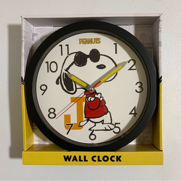 Peanuts Snoopy Analog Wall Clock-NIB - Picture 5 of 5